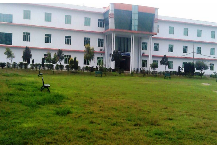 https://cache.careers360.mobi/media/colleges/social-media/media-gallery/17996/2019/3/27/Campus View of Inderprastha Polytechnic College Pundri_Campus-View.png
